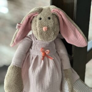Hase Leoni