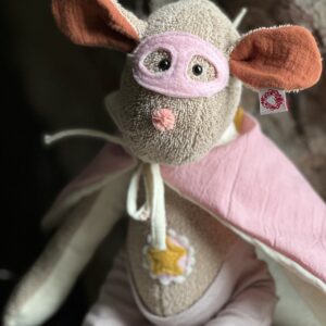 Superheldin Emilia